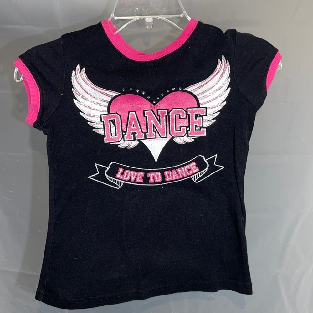 Girls Love to Dance top